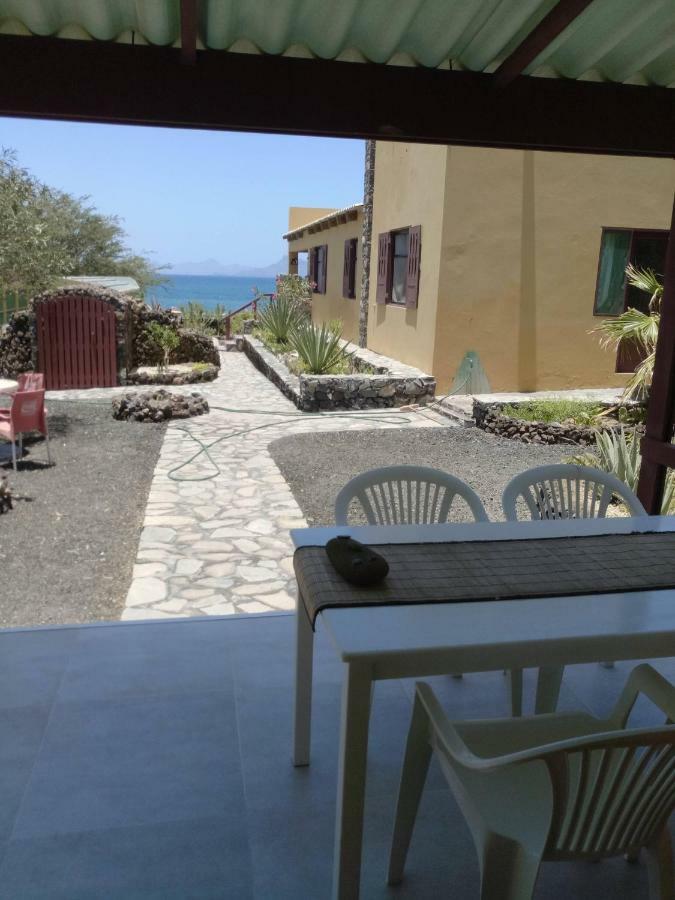 Coin De Paradis,Pavillon Doucimar Porto Novo  Bagian luar foto